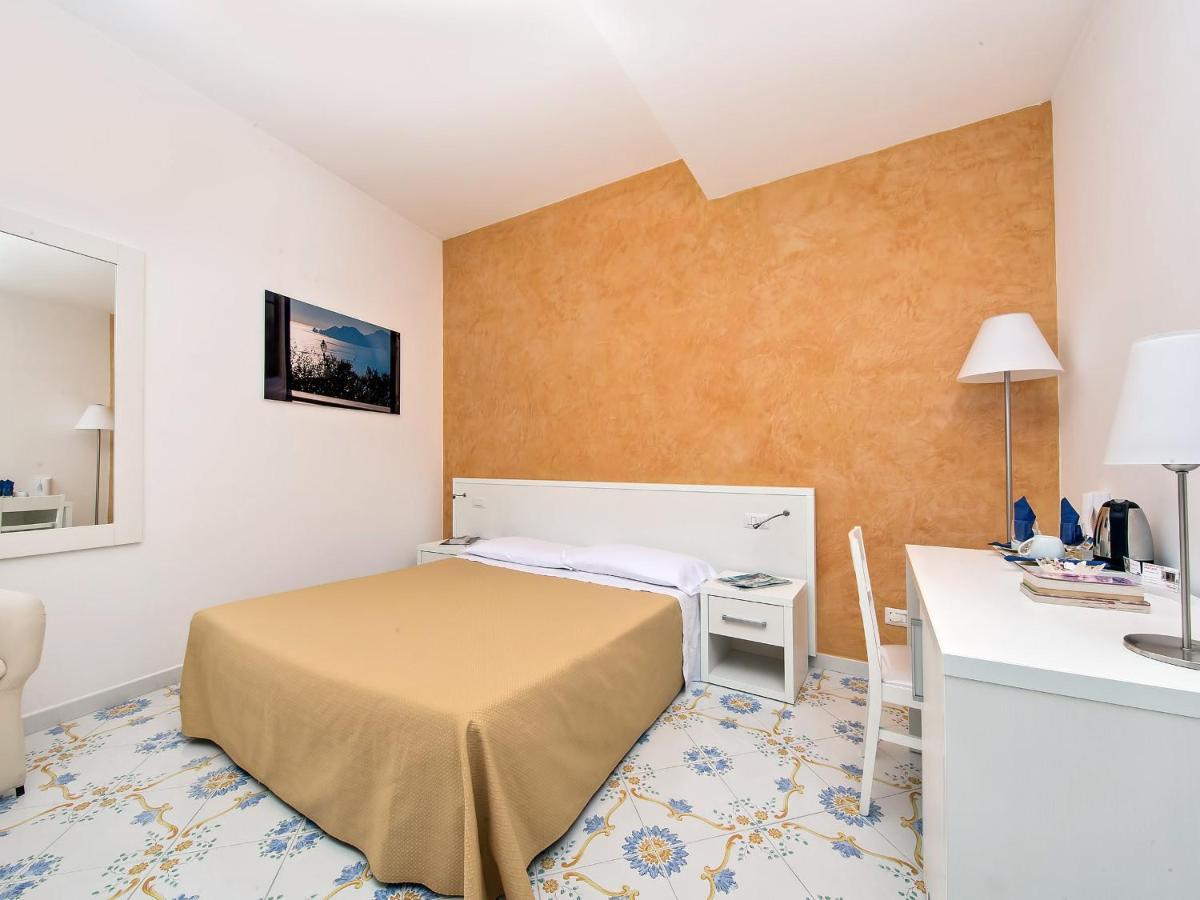 San Nicola Guest House Anacapri  Ruang foto